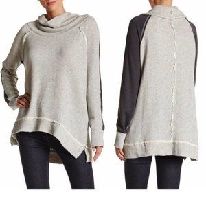 Free People Yo Yo Ivory & Gray Over Sized Cowl Neck Tunic Sweater Medium EUC